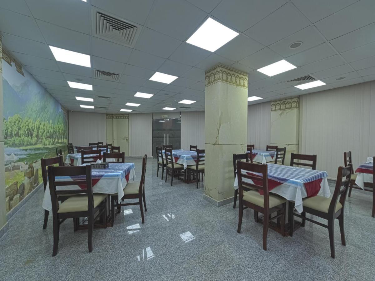 Platinium Hotel Apartments Seeb Luaran gambar
