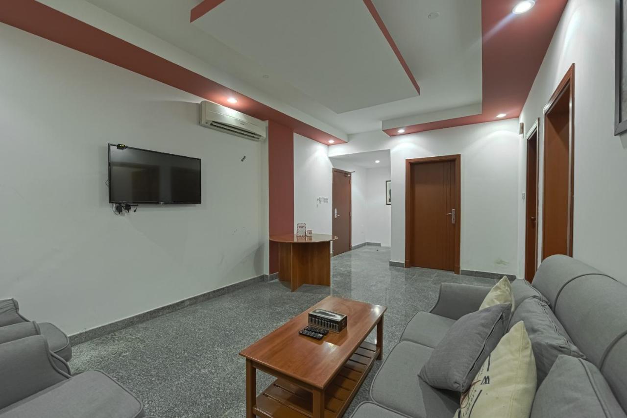 Platinium Hotel Apartments Seeb Luaran gambar