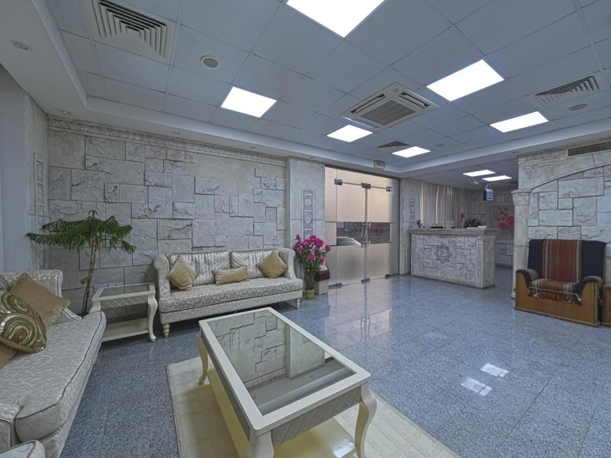 Platinium Hotel Apartments Seeb Luaran gambar